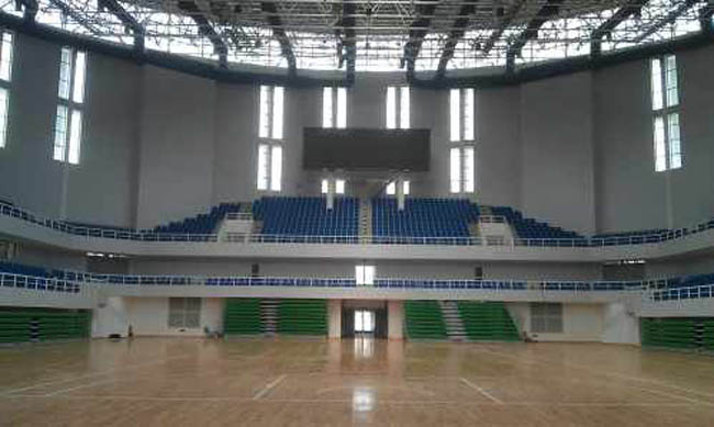 兴城体育场看台网架工程