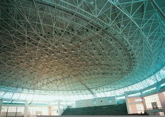 兴城体育馆网架工程